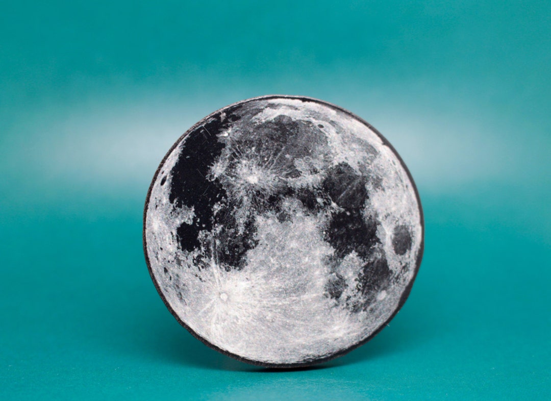 Full Moon Brooch - Made in Wood - Etsy