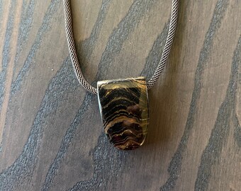 Elegant and Stylish, Jasper Stone Necklace with Herringbone Style Chain.  Stone is 22mmx32mm. Black with Brown Streaks