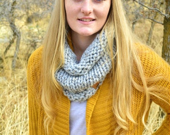 Chunky Knit Cowl | THE WANDERER |