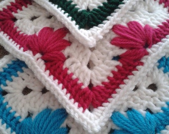 Leaf Stitch Granny Square Pattern (A.K.A. Spiked Cluster Stitch)©Jyneffer Dill-2014