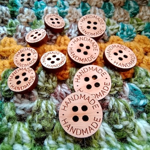Handmade wooden buttons, real beech wood buttons, buttons for knitting and crochet, mini buttons for kid&#39;s clothing, small buttons, 10 pc