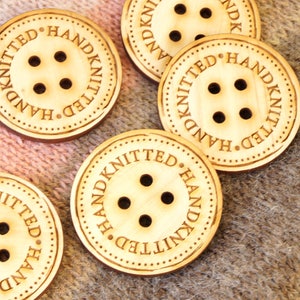 Wooden buttons, personalized buttons for knitted and crocheted products, custom made buttons, engraved wooden buttons, set of 10