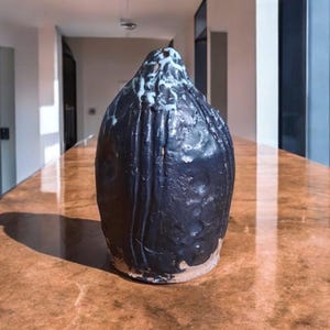 Melting sculpture// abstract sculpture
