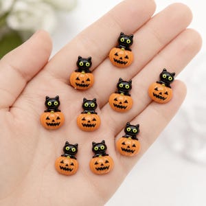 20 svarta kattpumpa-cabocher, Halloween-platta baksidor, minipysselmaterial