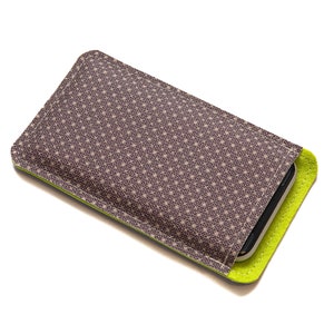 Phone Sleeve Pouch | Handmade Cover for Apple iPhone 16, 15, 14, Pro, Max, Plus, Mini & SE | Customizable, Non-Leather Case, Cruelty-Free