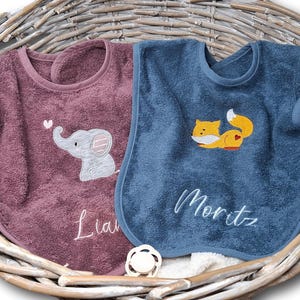 Lätzchen mit Namen bestickt 100 % Baumwolle / Geschenk zur Geburt / Babygeschenk Babyparty / Geburtsgeschenk Baby personalisiert mit Namen