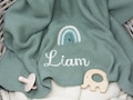 Babydecke mit Namen bestickt / Babydecke personalisiert / Babydecke als Geschenk zur Geburt / Babydecke personalisiert / Babygeschenk Taufe product logo