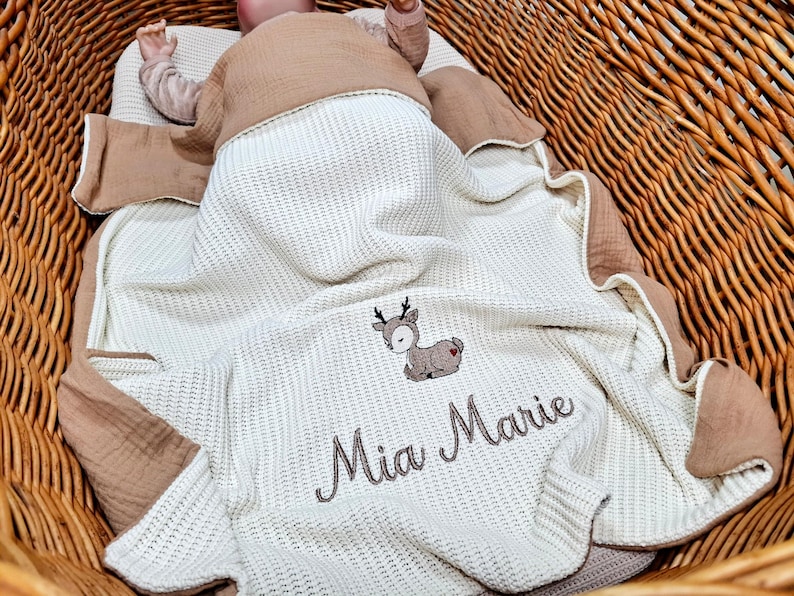 Manta de bebé de muselina / tejida con nombre bordado / manta de bebé tejida / manta de bebé personalizada con nombre / regalo de bebé / regalo de bautizo Hellbeige / Taupe
