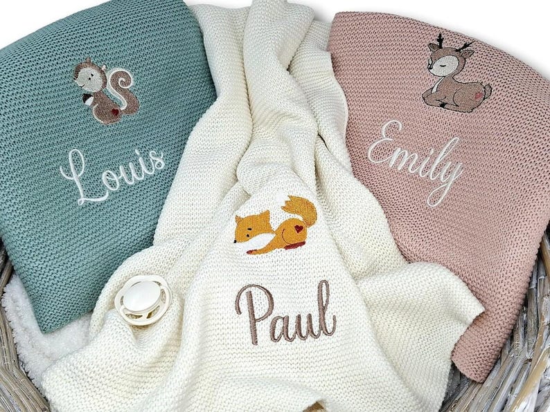 Babydecke mit Namen bestickt / Strickdecke Baby / Taufgeschenk / Babydecke personalisiert Babygeschenk Taufe / Geschenk zur Geburt Ivory