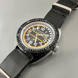 Tanagra Retro French Diver Watch Tanagra 17 Rubis