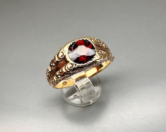 Antique 14k Gold Garnet Ring: Victorian Unisex Jewelry, US Size 8 3/4