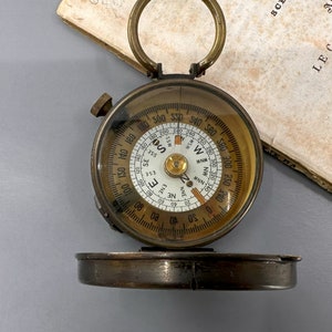 Antique Sampson Mordan & Co Military Pocket Compass, Serial No. 38 image 2