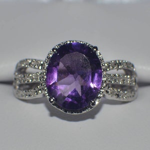 Glamorous 2.77ct. Natural Pure Violet Amethyst an .20 ct. Genuine Diamond set in Platinum  over .925 Sterling Silver Cocktail Ring Size  7
