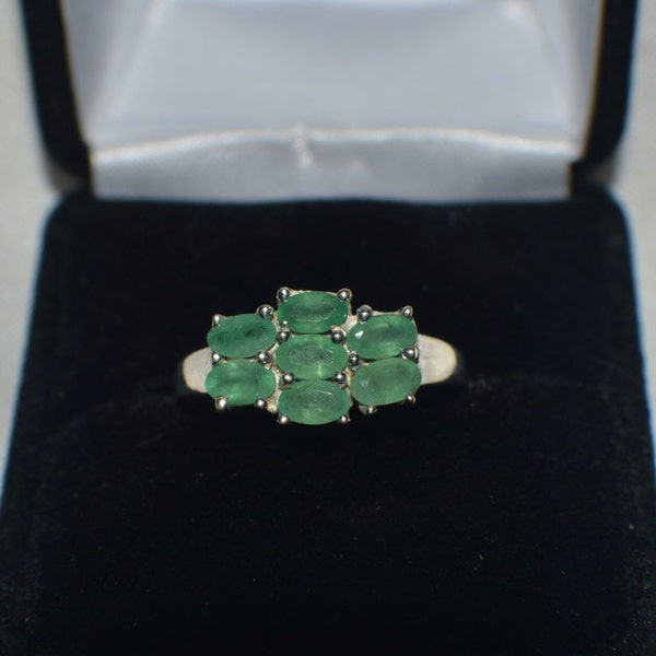 Gorgeous 2.55 ct. Natural Genuine Kagen Zanbian Emerald set in .925 Sterling Silver Cocktail Statement Ring