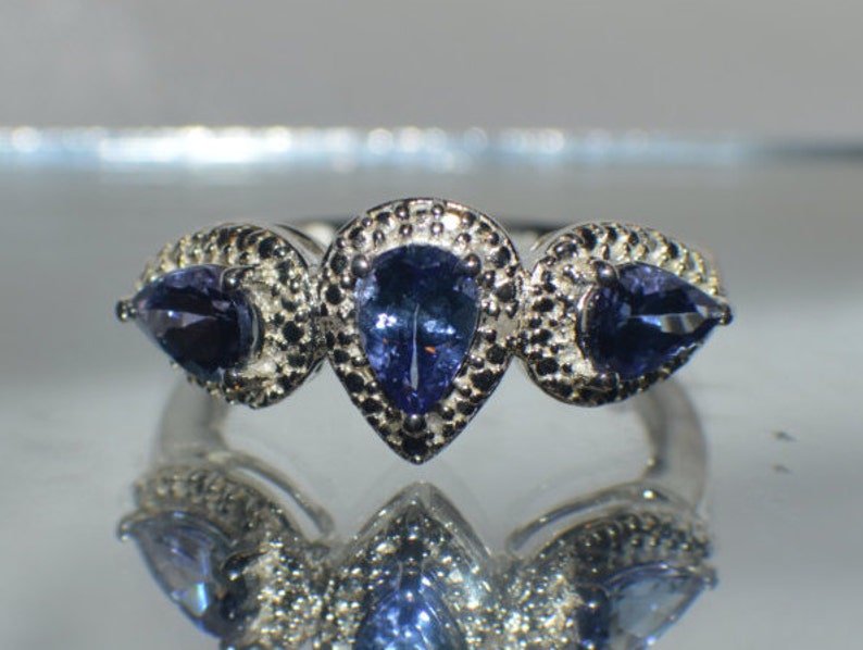 2.10ct Natural Genuine Tanazanite set in Platinum over .925 sterling Silver Size 5