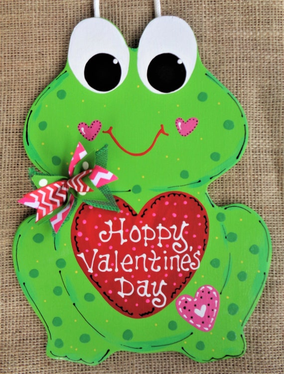 HOPPY VALENTINE'S DAY Frog Sign Wall Art Door Hanger Hanging