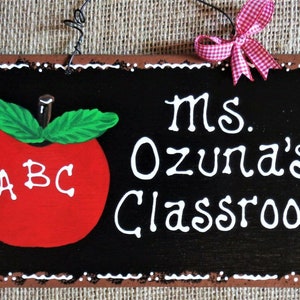 PERSONALIZED APPLE SIGN School Classroom Plaque Wall Name Decor Handcrafted Handpainted Country Wood Crafts Class Wood Wooden  Door Hanger