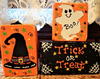 Distressed 3 Pc Trick Or Treat WOOD BLOCK SET Halloween Fall Autumn Rustic Handcrafted Hand Painted Wood Wooden Shelf Sitters Decor