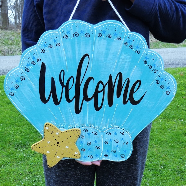 Welcome SEASHELL SIGN Deck Patio Pool Wall Art Door Plaque Tiki Bar Hot Tub Wood Wooden Handcrafted Hand Painted Wreath Accent Tropical