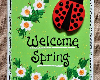 Green WELCOME SPRING Ladybug Door Room SIGN Wood Plaque Wall Art Decor Hanger Country Wood Crafts Wood Wooden Seasonal Decor