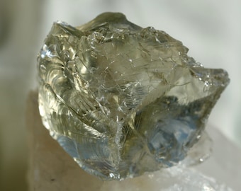 Very Rare Elder Camelot Champagne Large Andara Crystal 53,52 grams - Ultra Rare Andara Specimen -