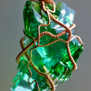 Very Rare Gaia Green Andara Crystal X-Large Pendant in Copper Wire - 23,05 grams Magical Andara Pendant - Talisman, Amulet -