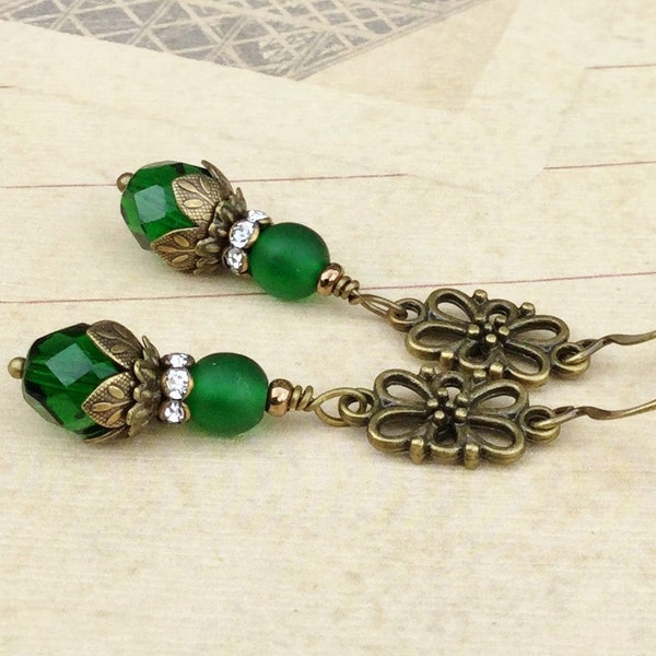 Green Earrings, Emerald Earrings, Emerald Green Earrings, Long Earrings, Victorian Earrings, Czech Glass Beads, Antique Gold Earrings, Gifts