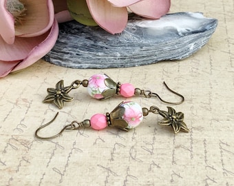 Pink Earrings, Pink Flower Earrings, Pink and Gold Earrings, White Earrings, White Flower Earrings, Czech Glass Beads, Victorian Earrings