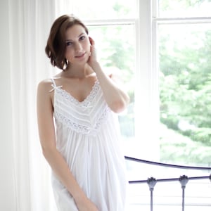 Cottonreal 'Cai' Ladies White Cotton Victorian Style Strappy Nightdress