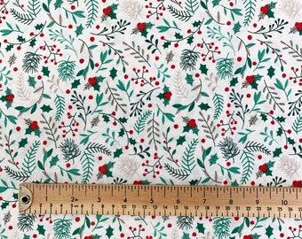 100/% Cotton Fabric Makower Tiny Robins and Stars Silent Night Design