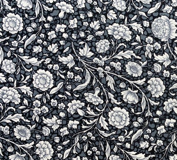 Cotton Fabric Black & White Floral Print Craft Fabric Material Metre -   Norway