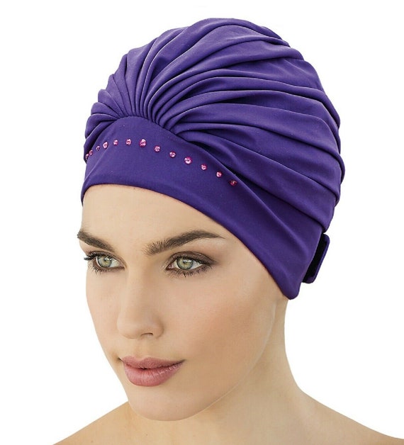 swim cap with strap