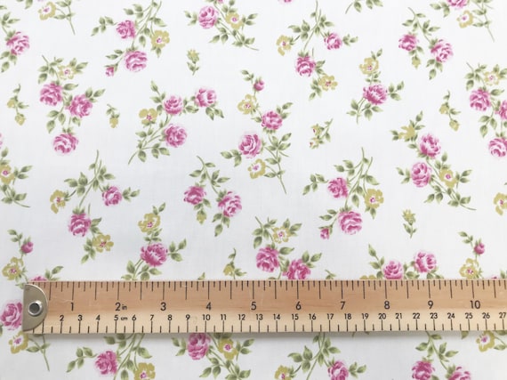 PRINTED Cotton POPLIN Dressmaking Fabric Material DAISY TAUPE