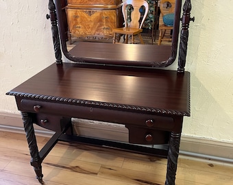 Acanthus and Pineapple Carved Mahogany Vanity Table Dresser,