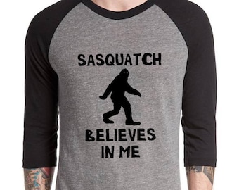 Sasquatch Bigfoot camiseta de manga larga / camisa de béisbol unisex / regalo del día de los padres / regalo para él
