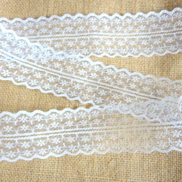 1 Metre of White Lace Trim- Seam Chantilly Lace Shabby Chic 45 mm