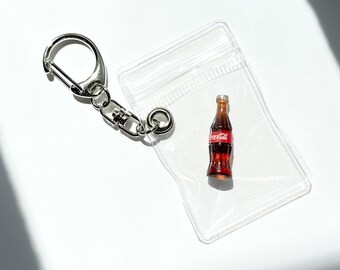 Baggie of Coke Keychain Gag Gift Party Favor Drug Plastic Bag of
