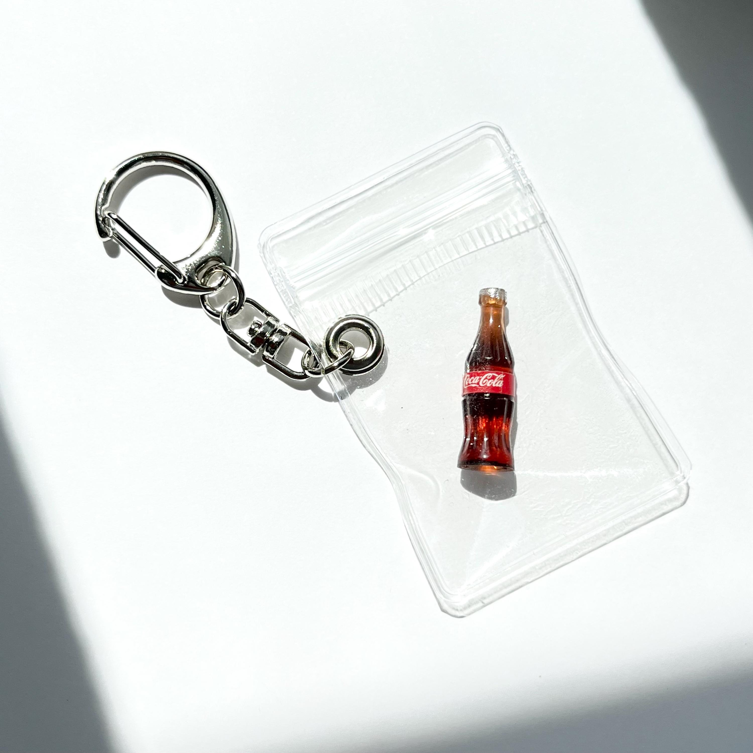 Baggie of Coke Keychain Gag Gift Party Favor Drug Plastic Bag of