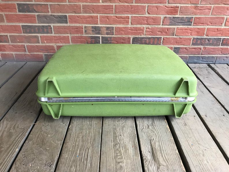 vintage royal traveler suitcase