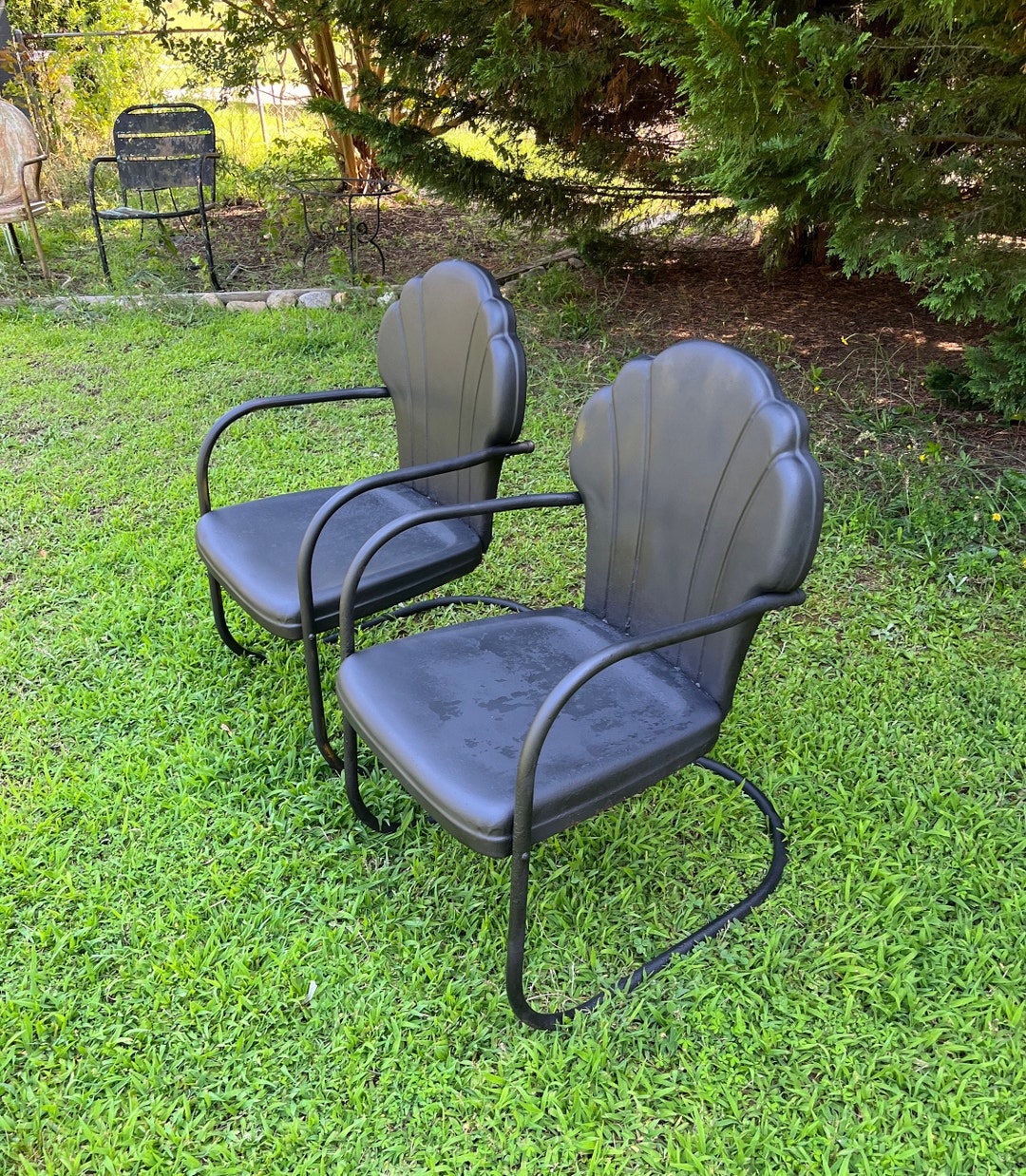 Vintage Set of Two Shellback Metal Motel Chairs Cantilevered Black ...
