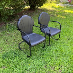 Vintage Set of Two Shellback Metal Motel Chairs Cantilevered Black ...