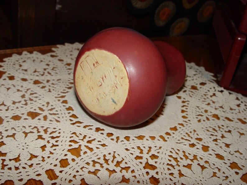 Van Briggle Pottery Mulberry Coneflower Cabinet Bud Vase