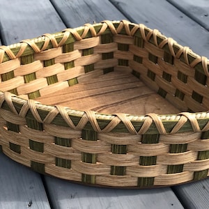 Corner Baskets 9.5LX10WX4.5H Ctry Green Walnut