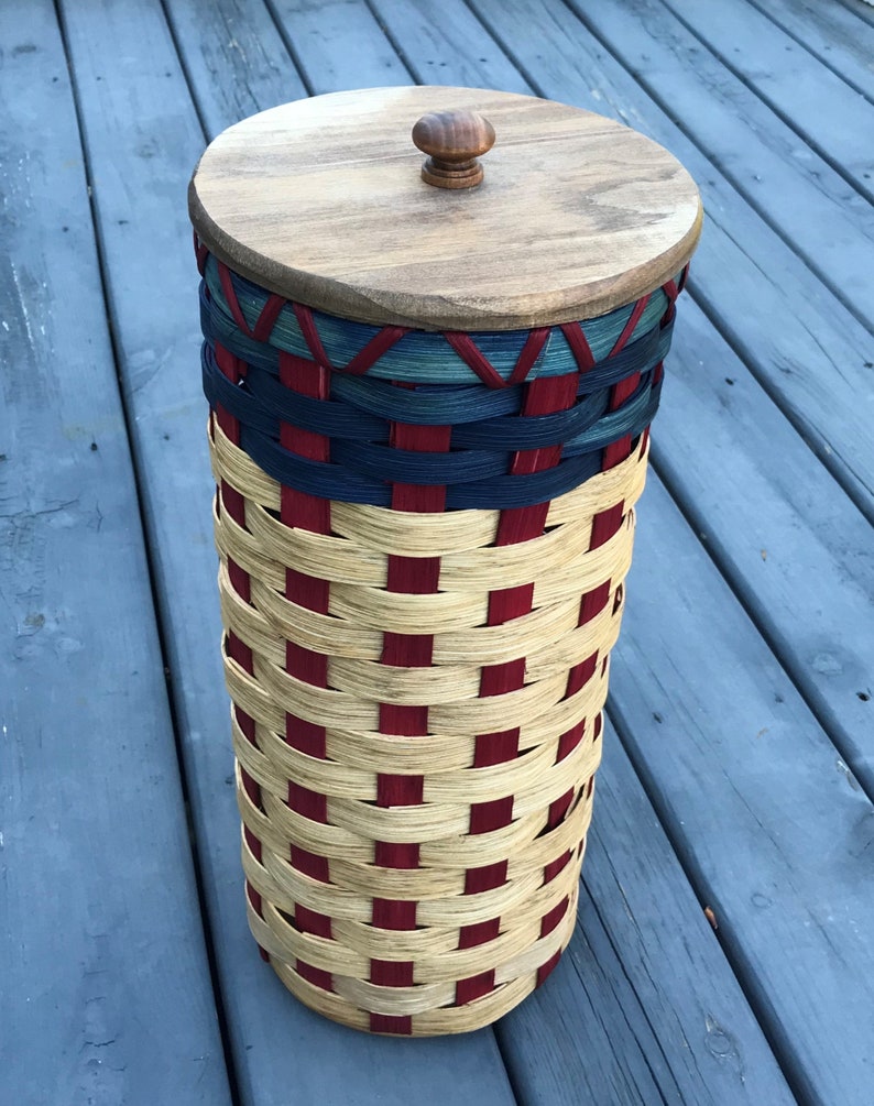 Patriotic 4-Roll Toilet Paper Storage Basket image 1