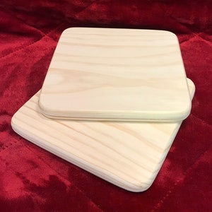4-inch square slotted pine wood base