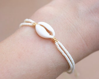 Cream and Gold Cowrie Beaded Bracelet - Beachy Beaded Shell Bracelet for Girls and Women - Cream Beaded Bracelet