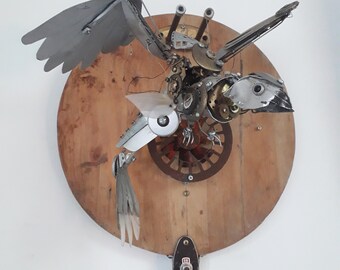 Enchanted Flight: Brass Bird Sculpture with Vibrating Wings