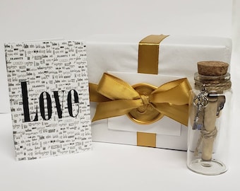 I love you message, Poem gift, Message in a Bottle, Romantic gifts for wife, Valentines day gift box, Gift for loved one, Meaningful gifts