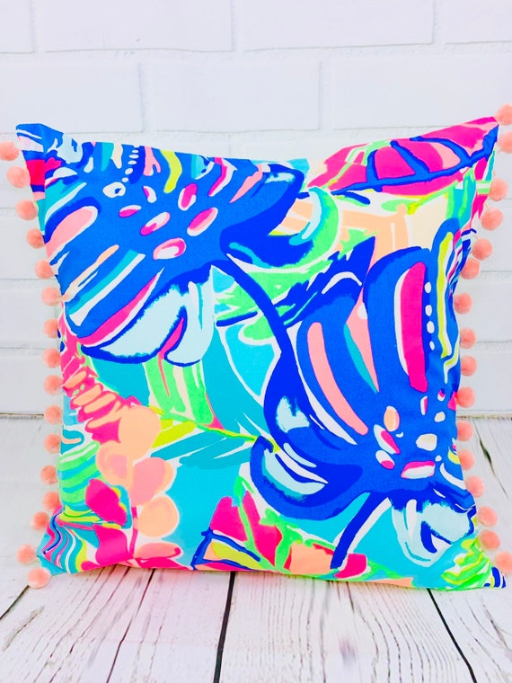 New Lilly Pulitzer Exotic Garden Throw Lilly pulitzer pillow | Etsy