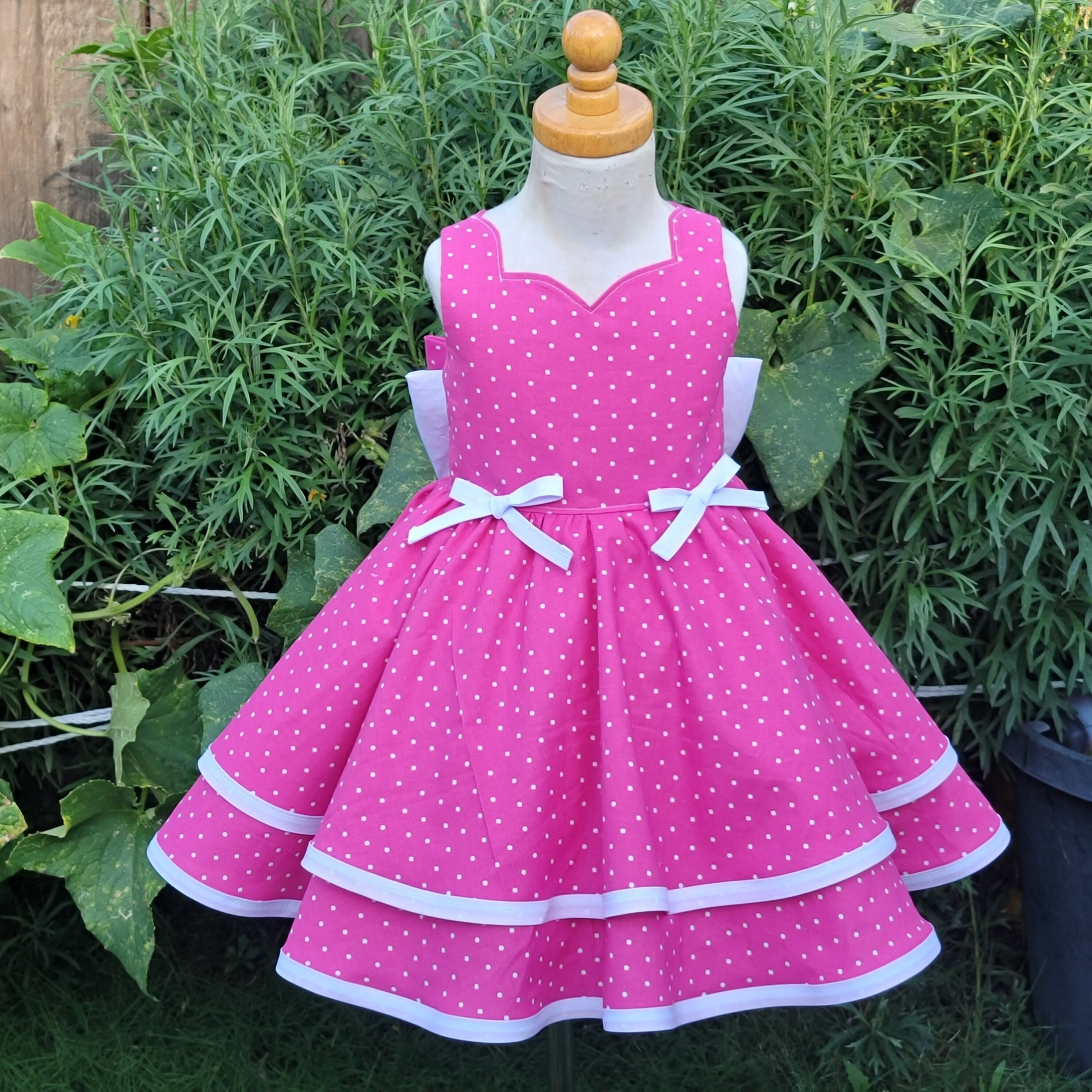 pink polka dot dress amazon 1950s Retro Vintage Rockabilly Dress Swing Dress Polka dots Fancy Dress Girls' Carnival Masquerade Daily Wear Bachelorette Party Kid's Dress Homecoming Dresses 2026